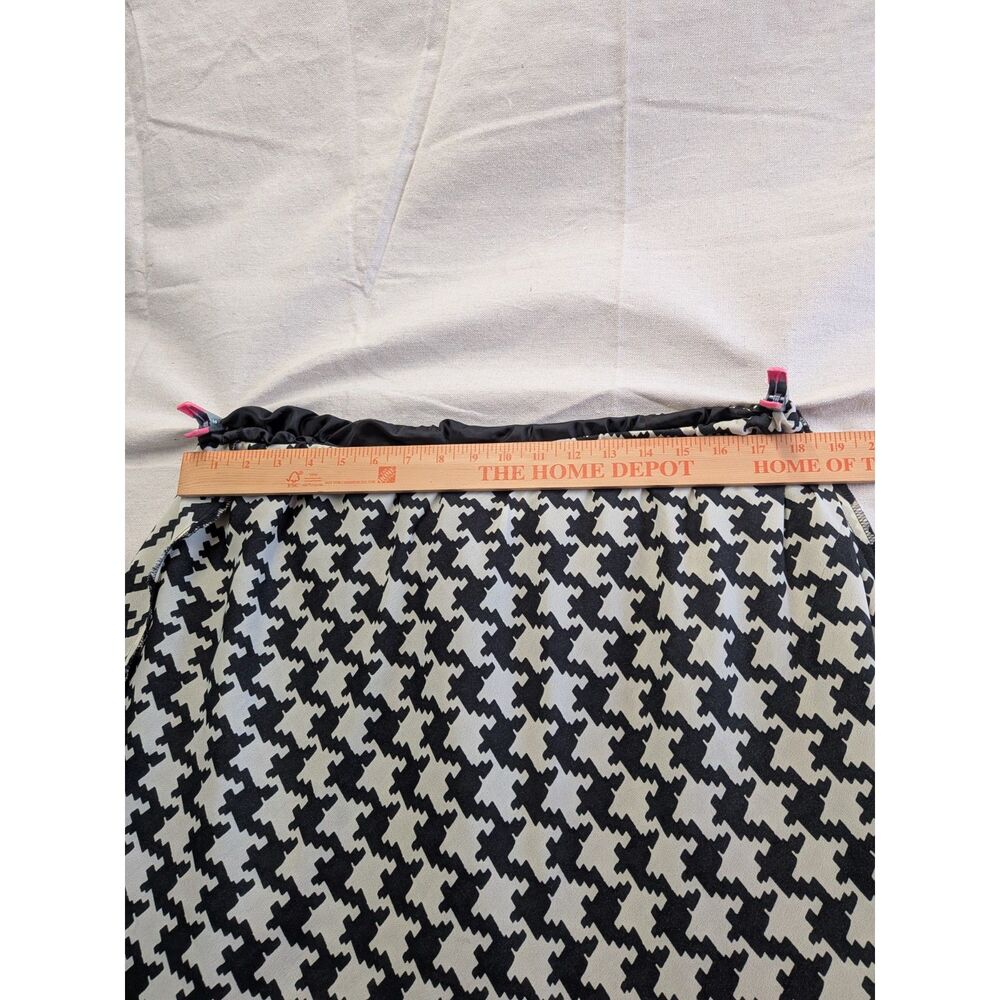 Black Ivory Houndstooth Midi Skirt Ruffle Hem Stretch Waist Cottagecore